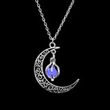 Glowing Moon Stone Silver Necklace